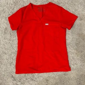 Figs size small red top, one pocket